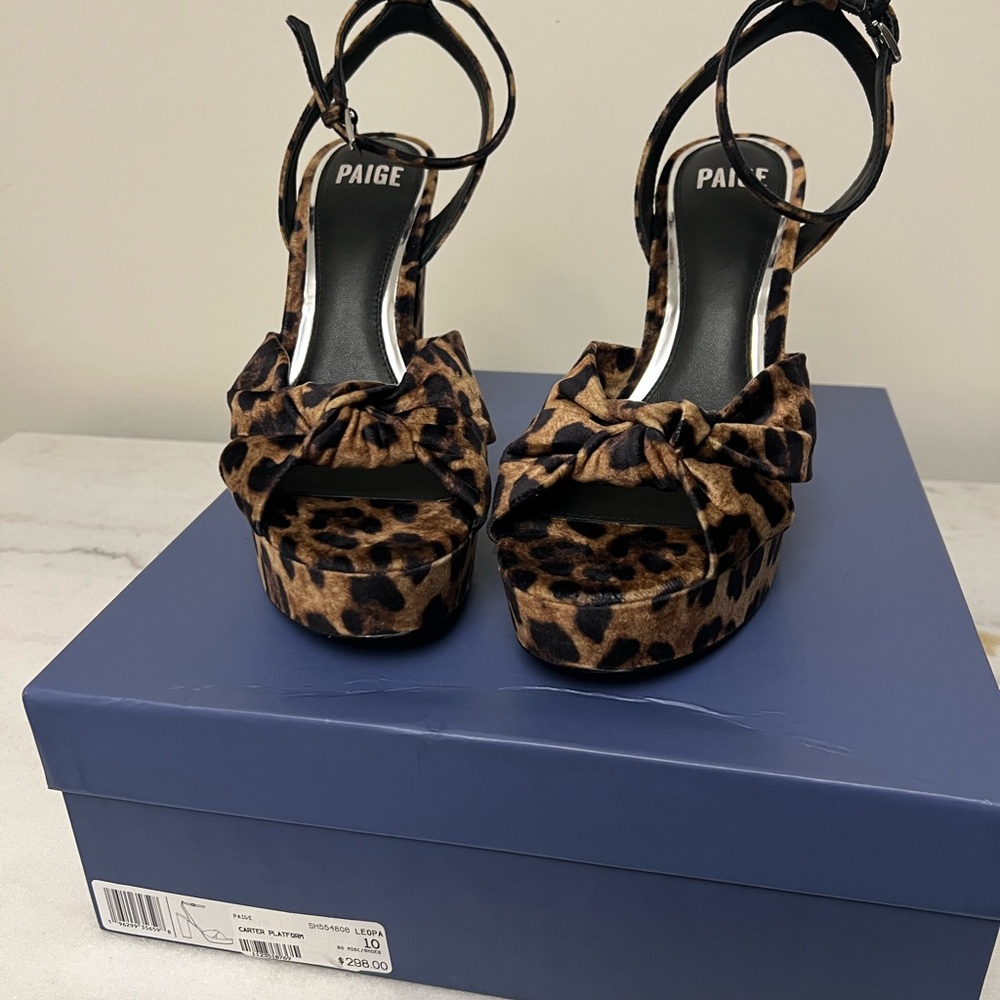 Paige Carter Platform